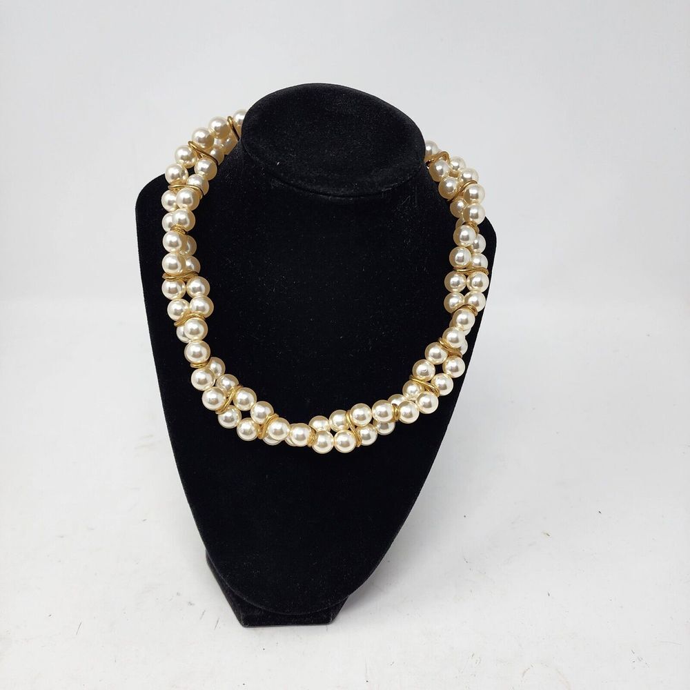 Vintage Twisted Two Strand Faux Pearl Gold Tone Metal Accents Women's Necklace - Picture 4 of 12